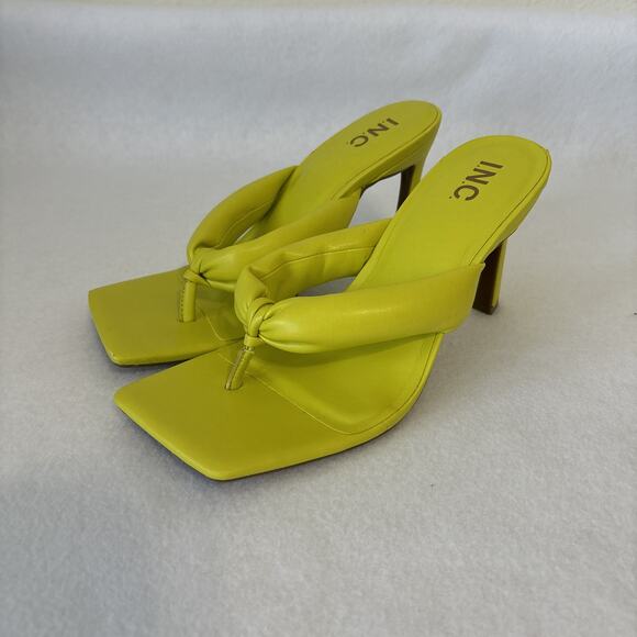 NWT INC Womens Faux Leather Open Toe Square Toe High‎ Heel Thong Pumps Size 9M - Picture 1 of 9